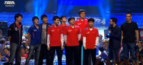 【前瞻】2025LPL春季赛 LGD vs WE，WE状态回归轻松拿下