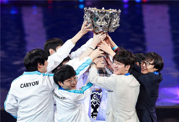 Bestia IGL 评论关于 Austin Major 的签证问题