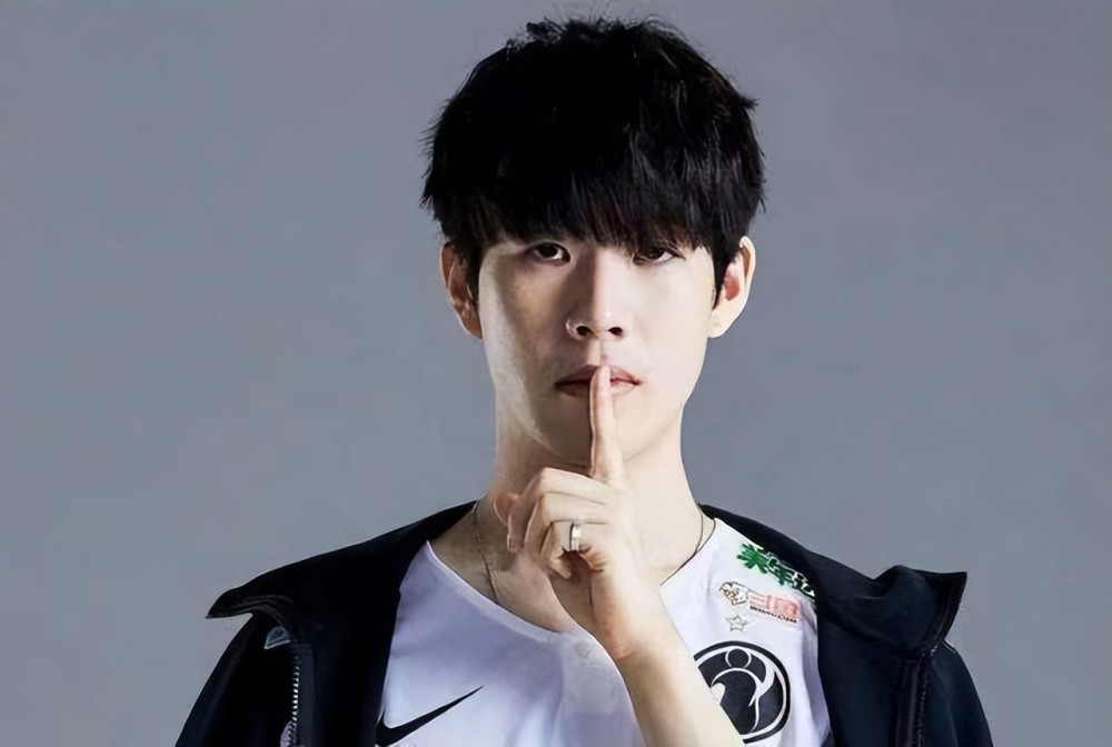 英雄联盟LPL：EDG遇队史最差成绩，首次无缘季后赛