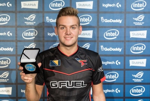 TI10中国区预选赛次日：RNG小象打出破纪录超长对局